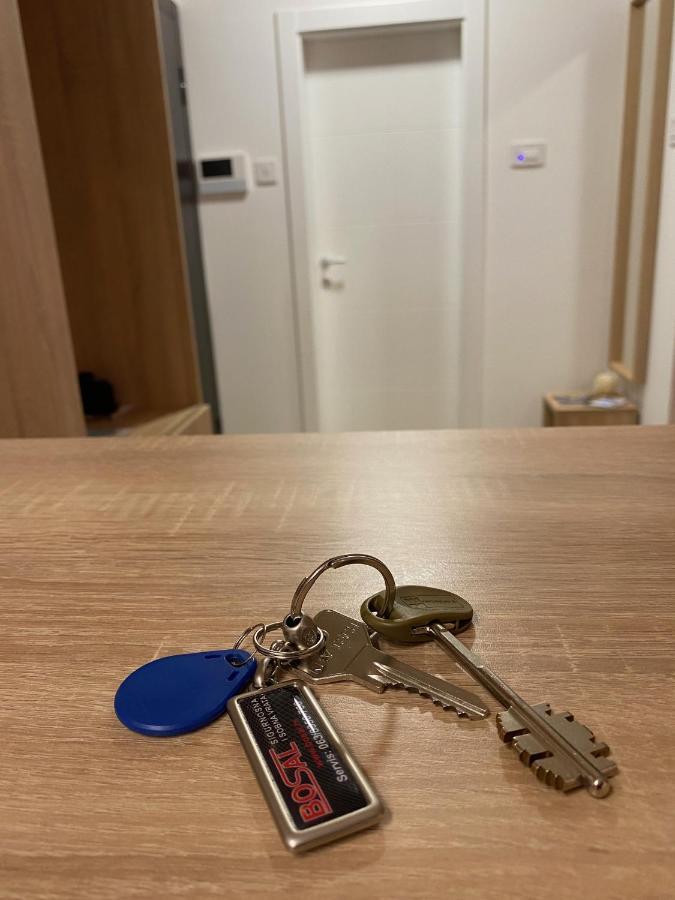 Lux Advent Apartment 苏博蒂察 外观 照片