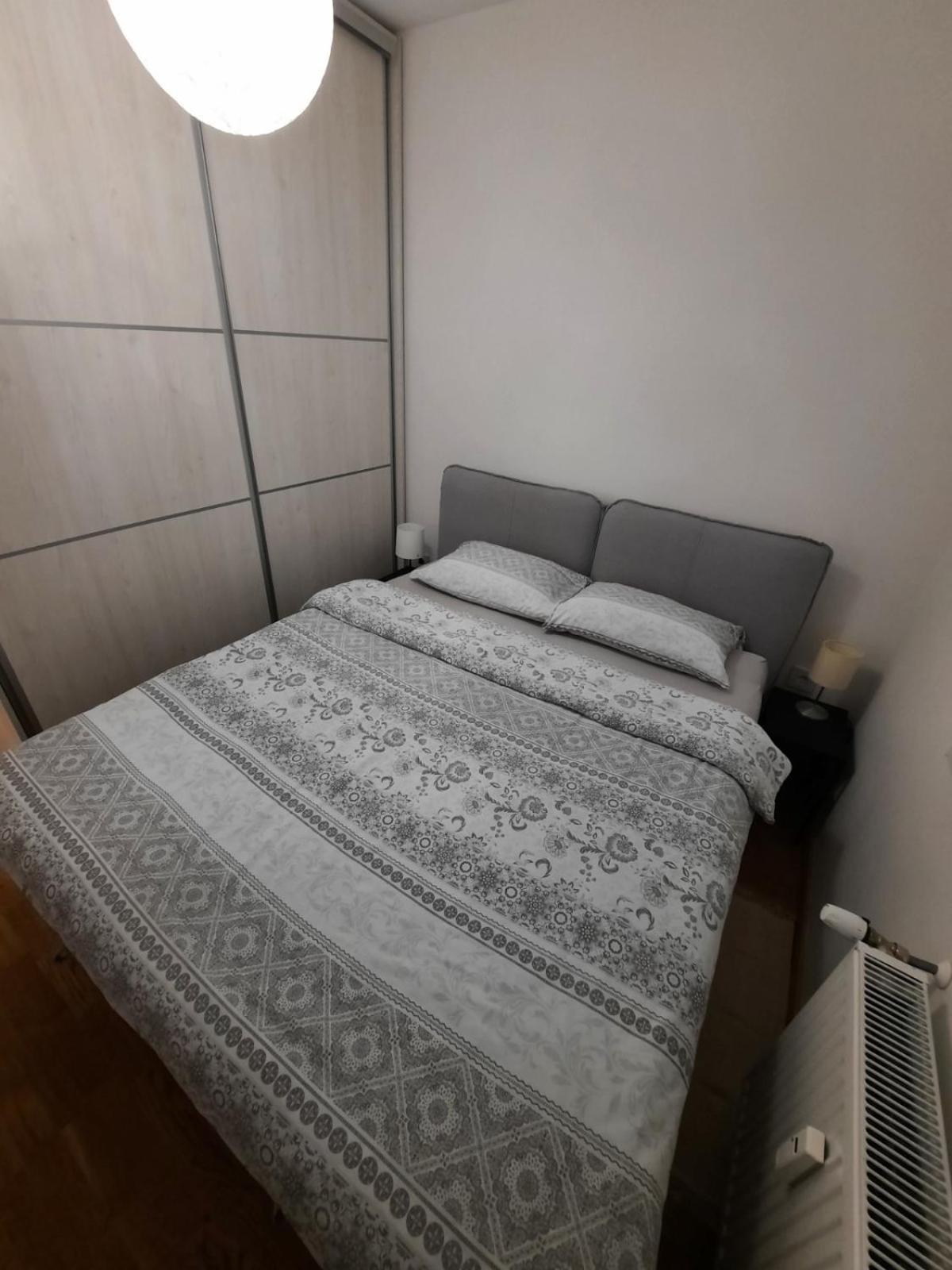 Lux Advent Apartment 苏博蒂察 外观 照片